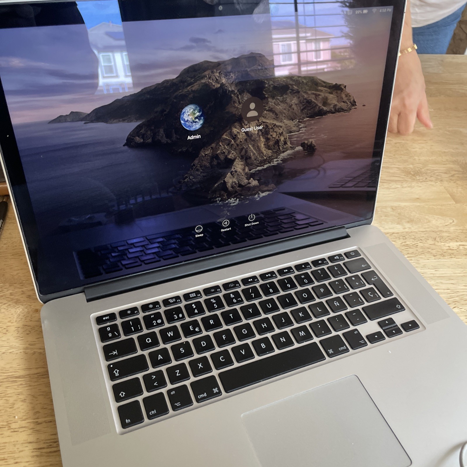 🍎 Apple Bundle – MacBook Pro 2013 | MacBook Air 2013 | iPad2 | AirPods+Acces