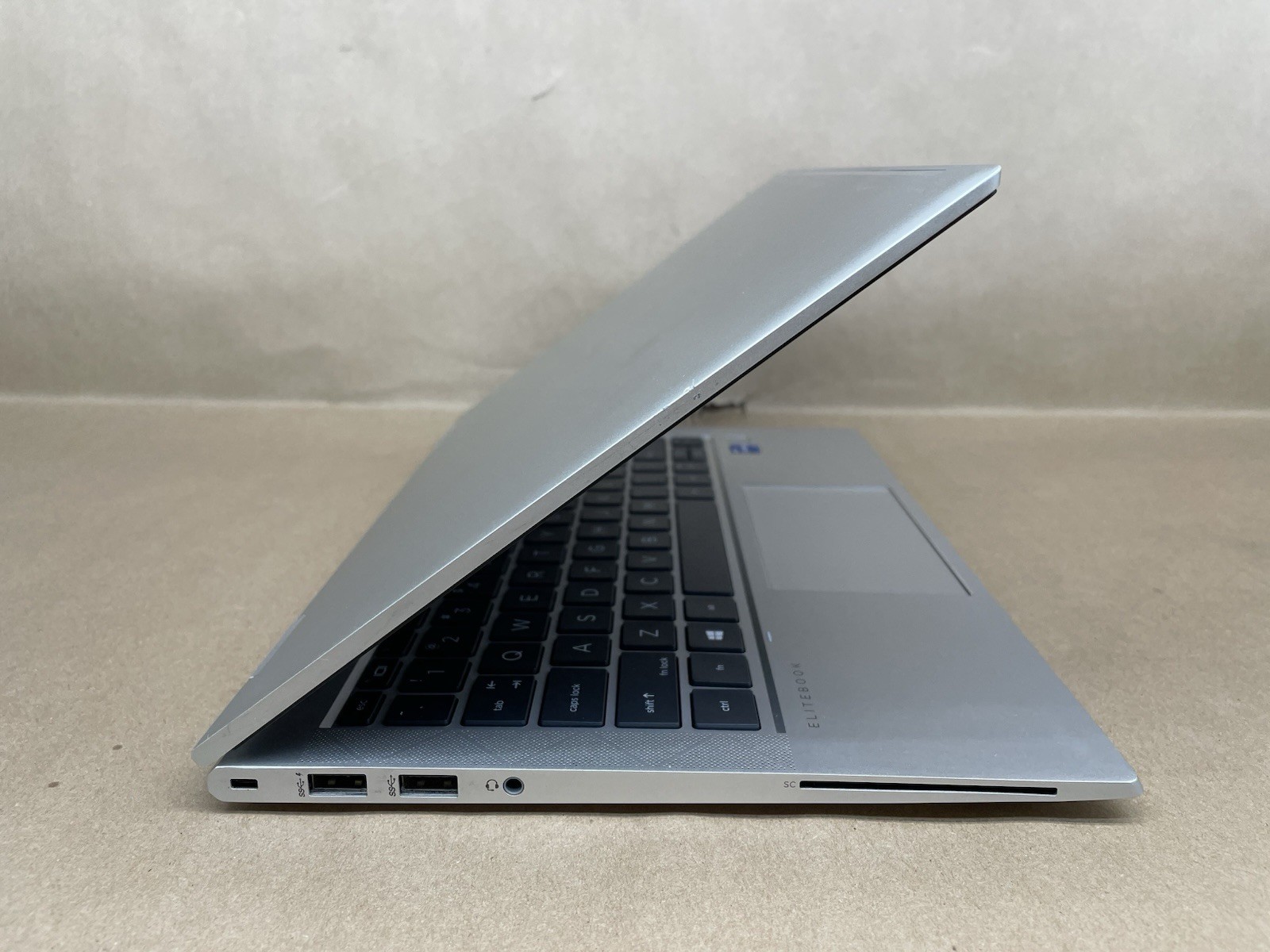 HP EliteBook x360 830 G8 13.3″ i7-1165G7@2.80GHz 16GB RAM No SSD No OS