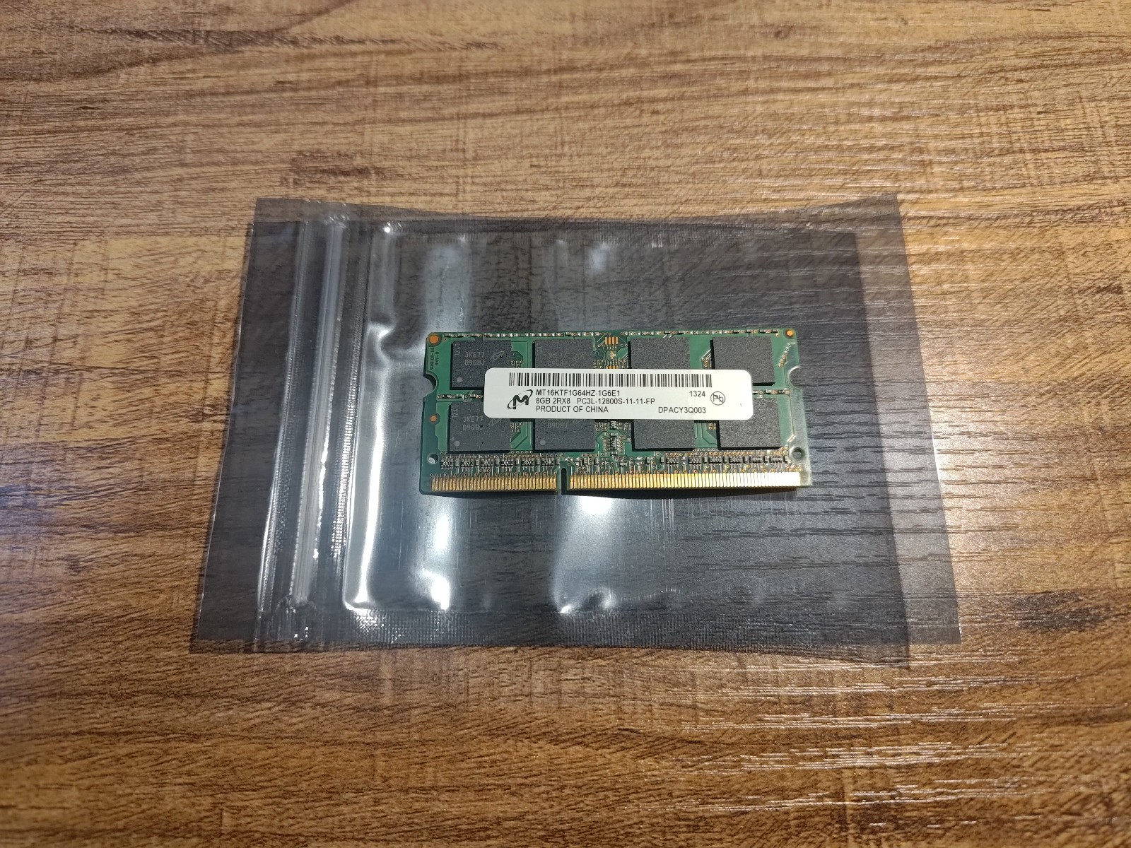 Micron 8GB PC3L-12800S (DDR3-1600MHZ) SODIMM Laptop Memory MT16KTF1G64HZ