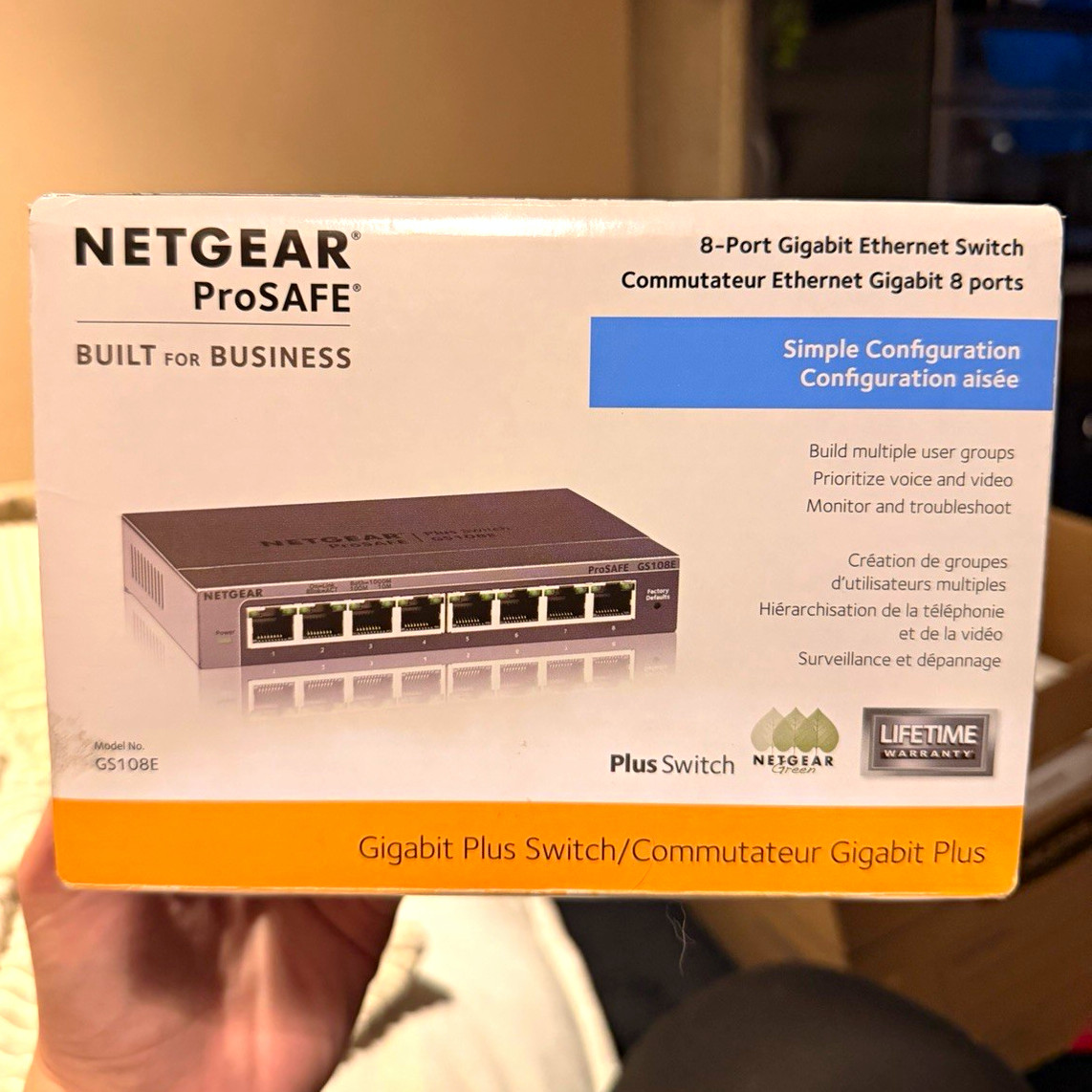 NETGEAR ProSAFE GS108E 8-Port Gigabit Ethernet Plus Switch Partially Managed