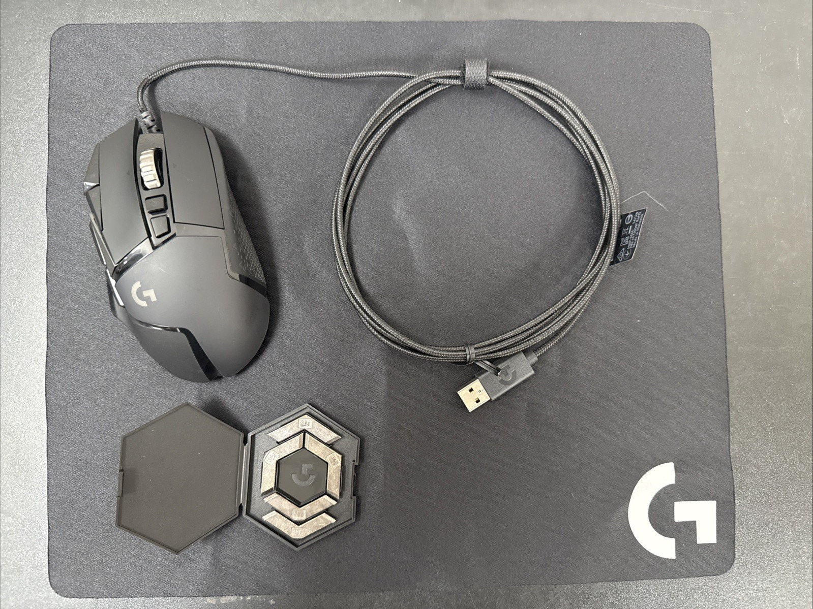 Logitech G502 HERO Gaming Mouse + G240 Mouse Pad High Performance