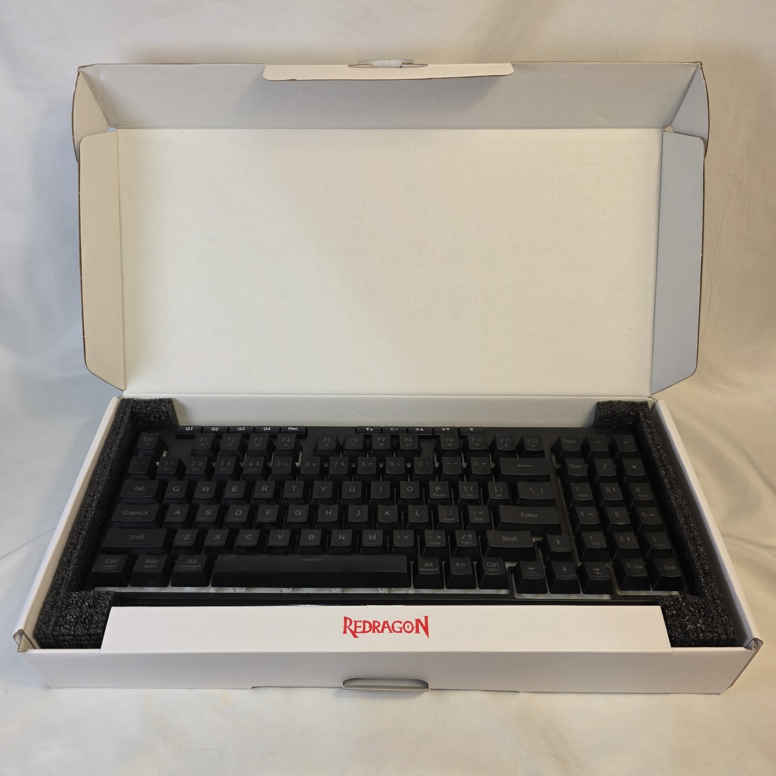 Red Dragon Varro Pro Black RGB Backlight Gaming Keyboard Excellent Condition
