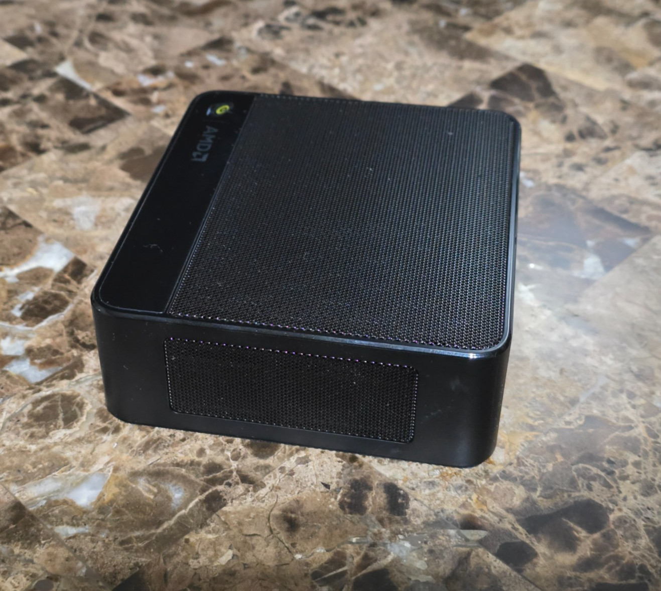 Clean Beelink SER5 Pro Ryzen 7 5825U 16GB RAM Samsung PM9A1 SSD Win11 Pro 90W DP
