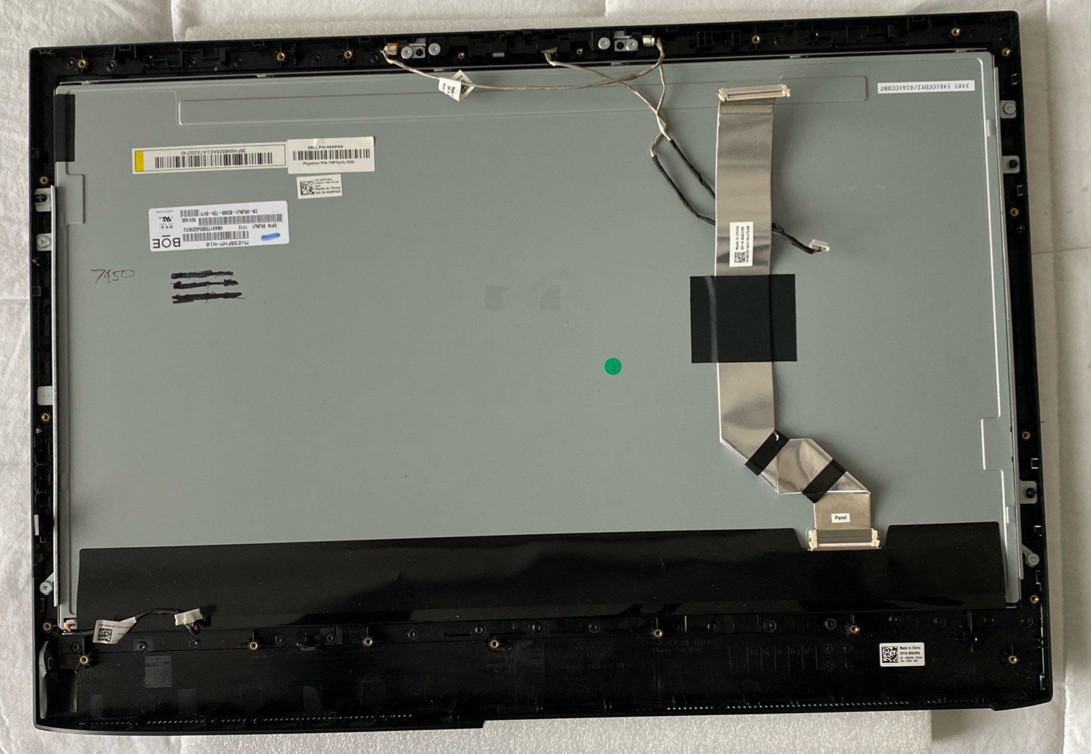 (3) Dell OptiPlex 7450 AIO – LCD & Bezel – Please Read