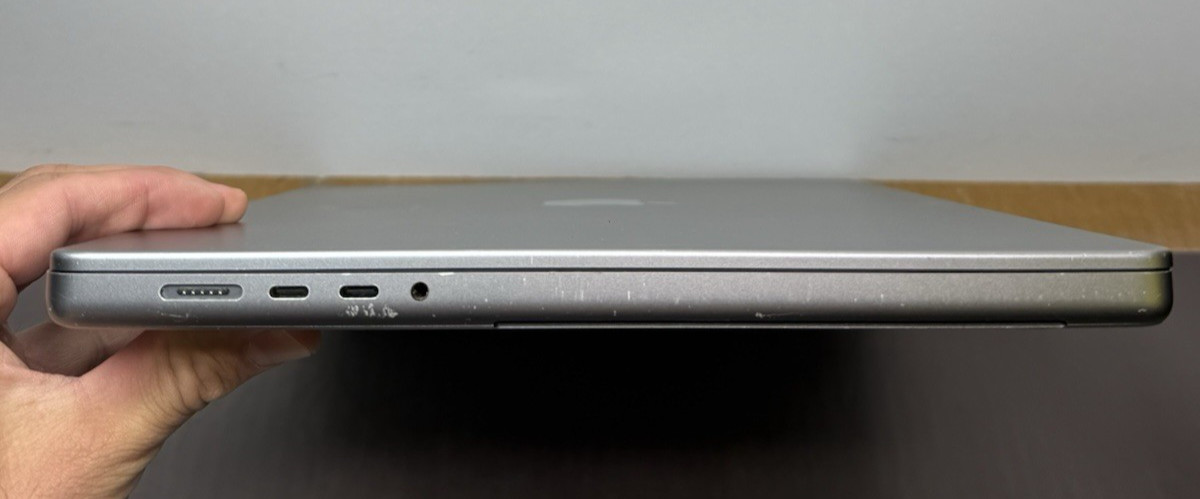 Apple MacBook Pro 16” M1 Pro 16 Core GPU 16GB RAM 512GB SSD A2485, 78% Batt