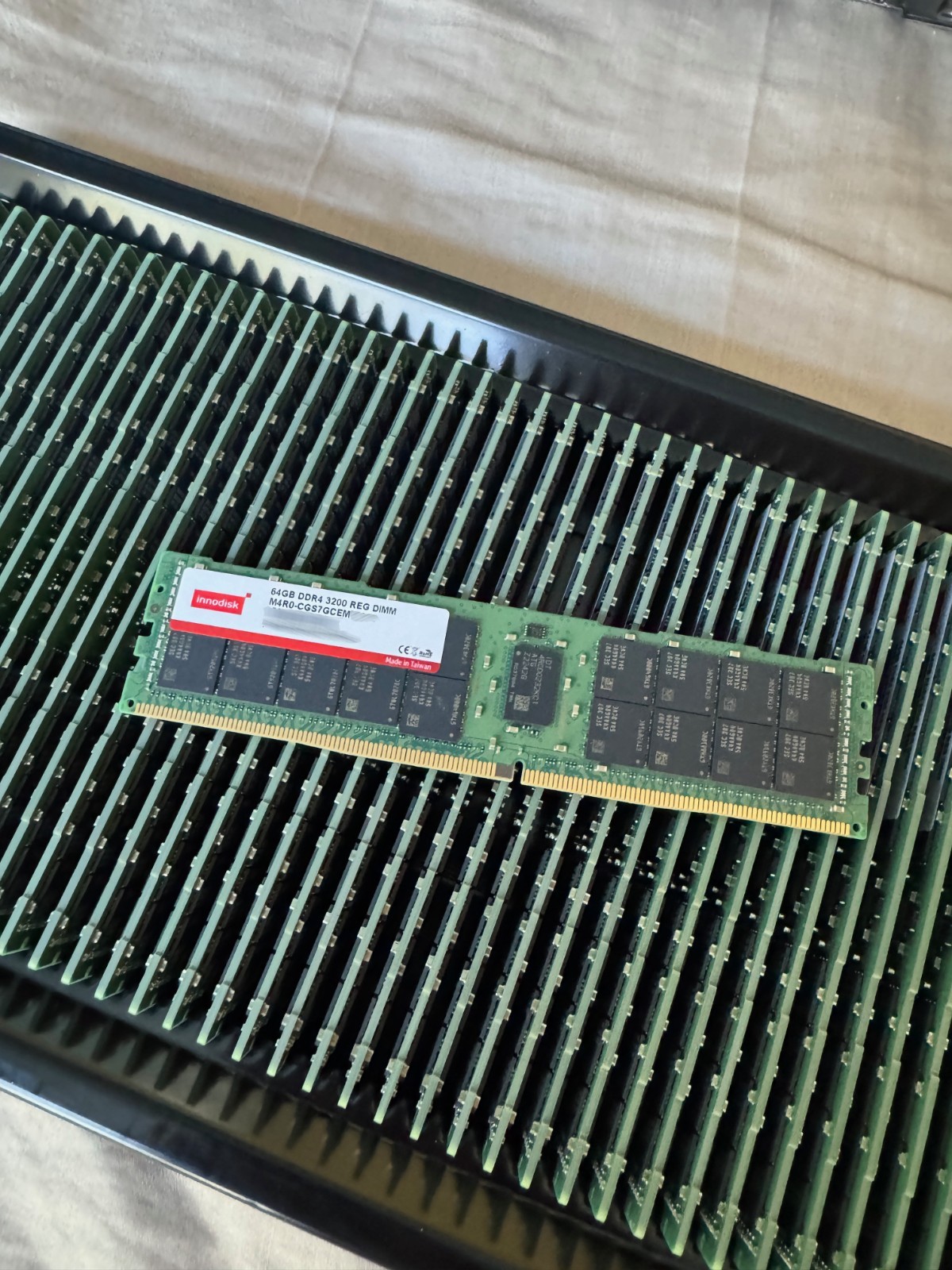64GB DDR4-3200 ECC Registered DIMM Innodisk M4R0-CGS7GCEM