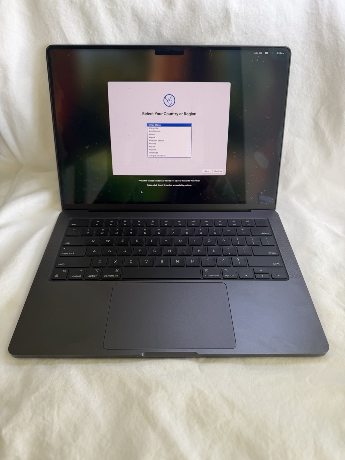 Apple MacBook Pro 14 in 2023 Space Black/Apple M3 Pro 4.05 GHz, 512 GB 18 GB…