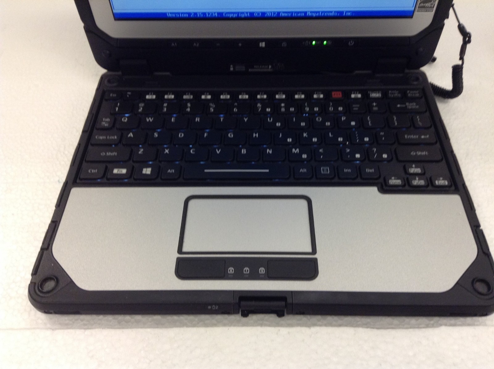 Panasonic Toughbook CF-20 M5-6Y57 1.10Ghz 10″ Touchscreen Laptop 8GB,128 SSD,16K