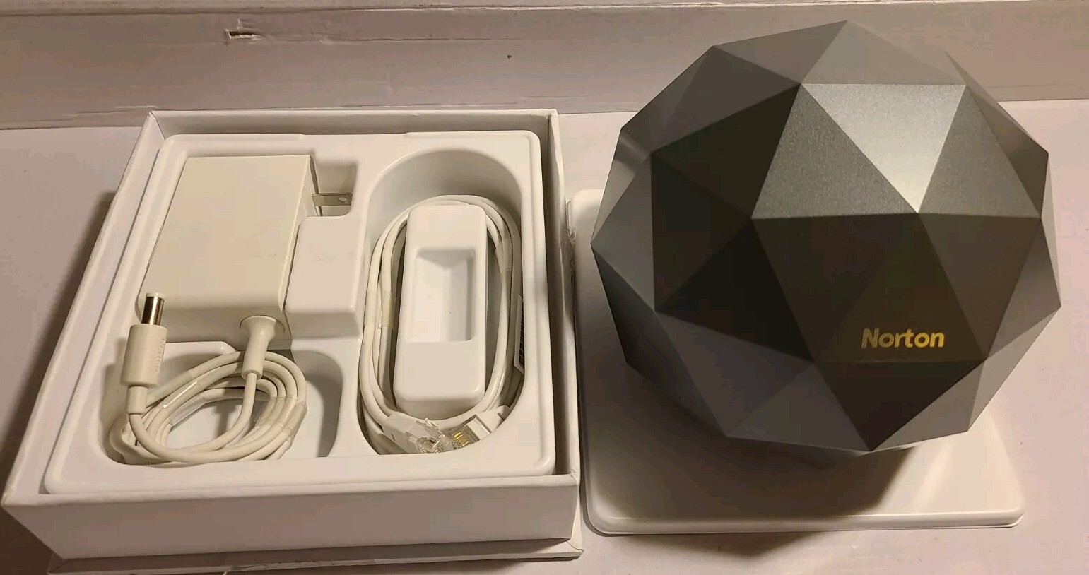 Symantec NORTON CORE Secure High Perform WiFi Router 517 Granite Gray 2.5Gbps