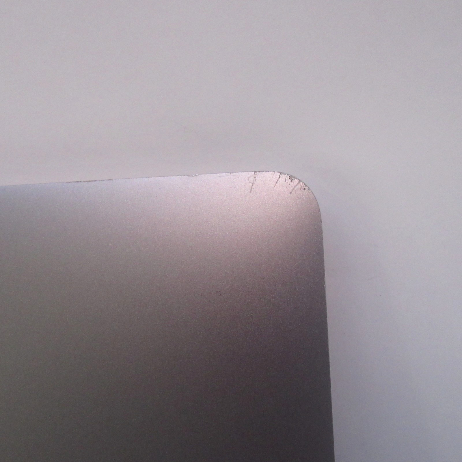 APPLE MacBook Pro 16″ A2141 2019 2.3GHz i9-9880H 32GB/1TB SSD AMD 5500M T12-C8