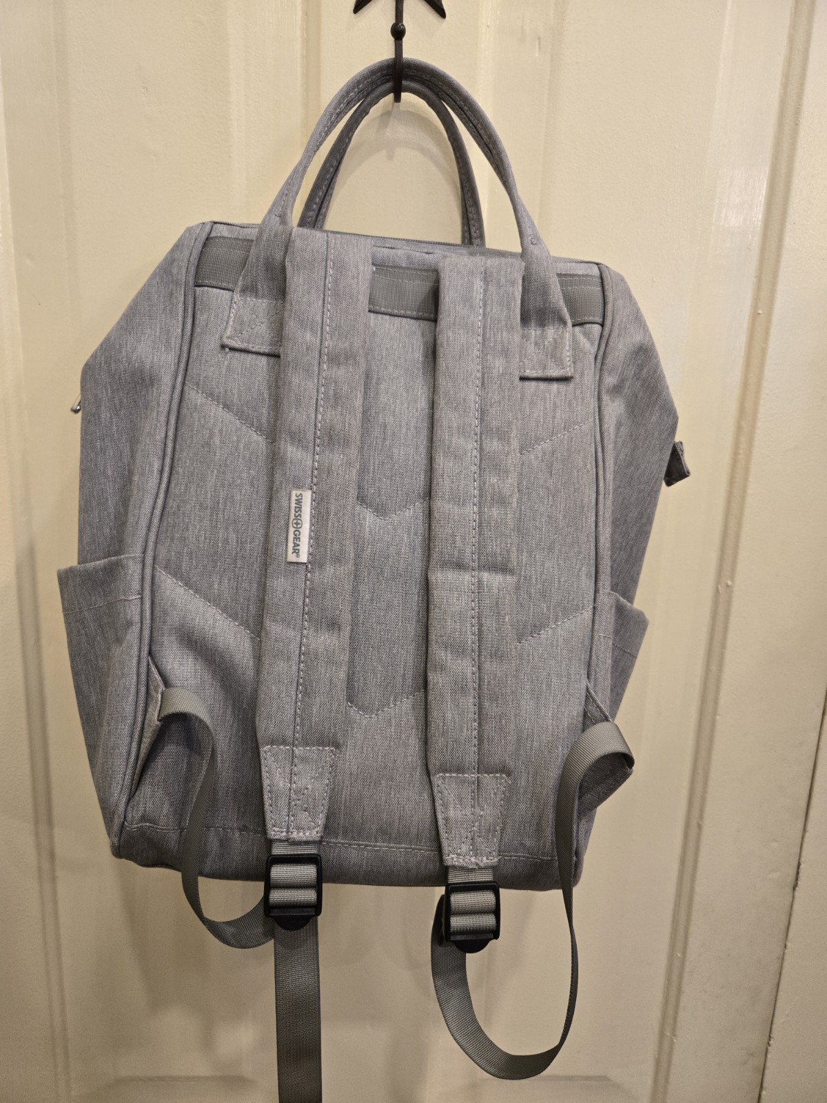 Laptop Backpack Swiss Gear 3576 Artz Dr Bag Style 12” Grey Gray SwissGear EUC