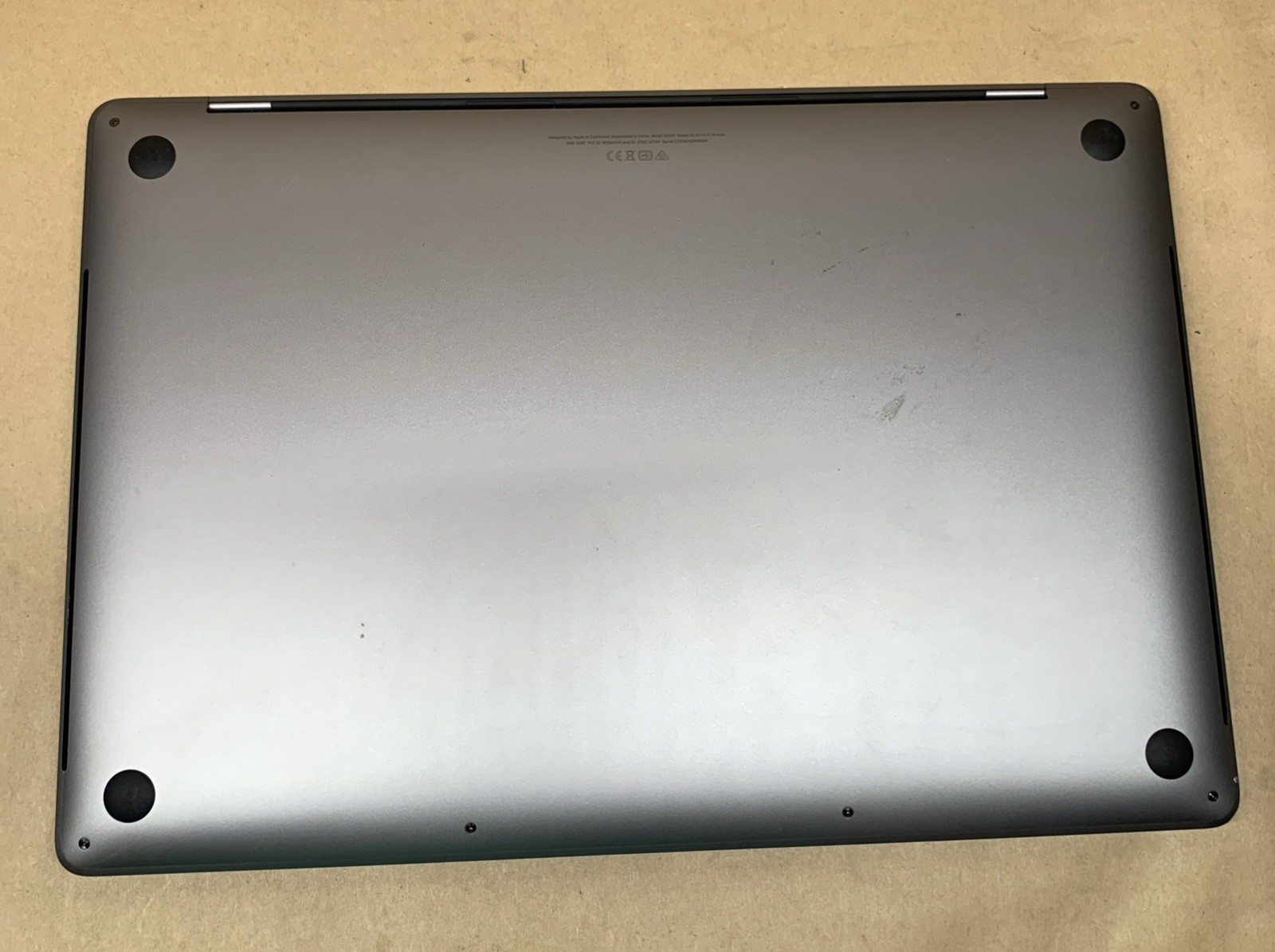 MacBook Pro Touchbar 16″ 2019 2.6GHz i7-9750H 16GB RAM 500GB SSD Mac OS Big Sur