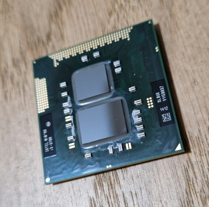 Intel Core i3-370M Dual Core CPU – SLBUK Code – 2.4Ghz 3M Cache