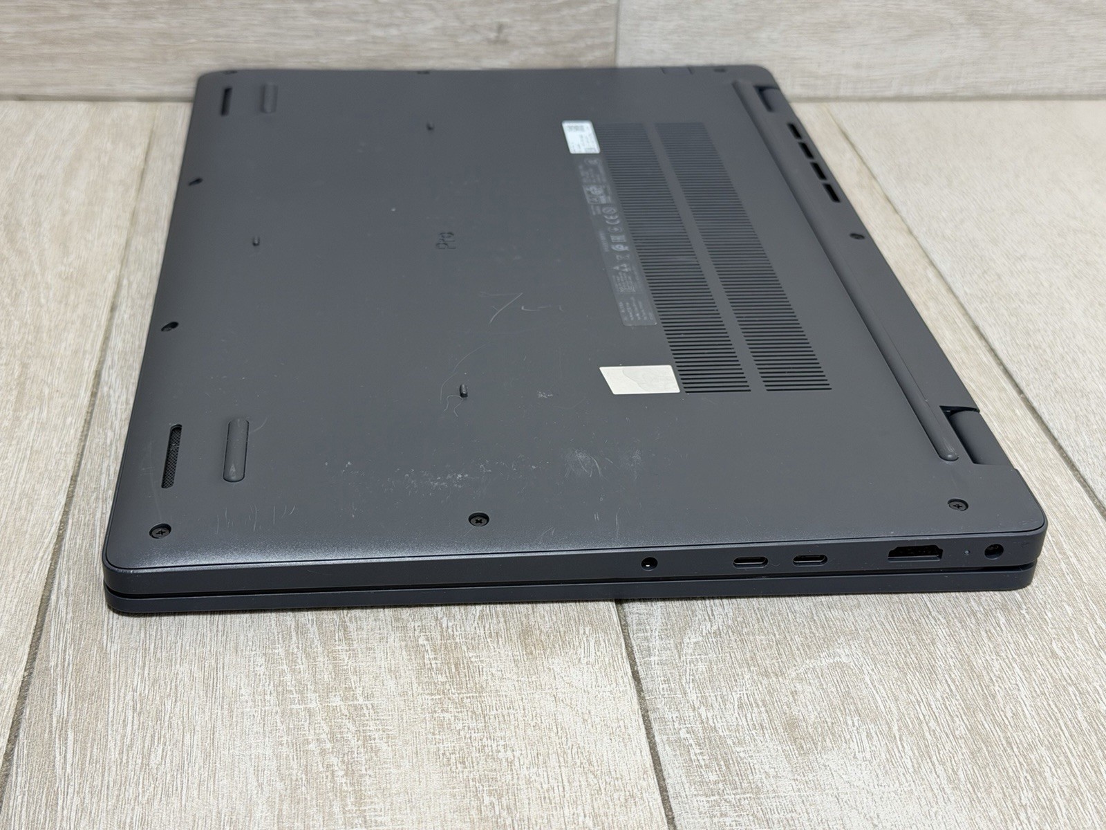 Dell Pro 16 16″ PC16250 WUXGA Intel Core i3-100U 8GB RAM 256GB SSD Win-11