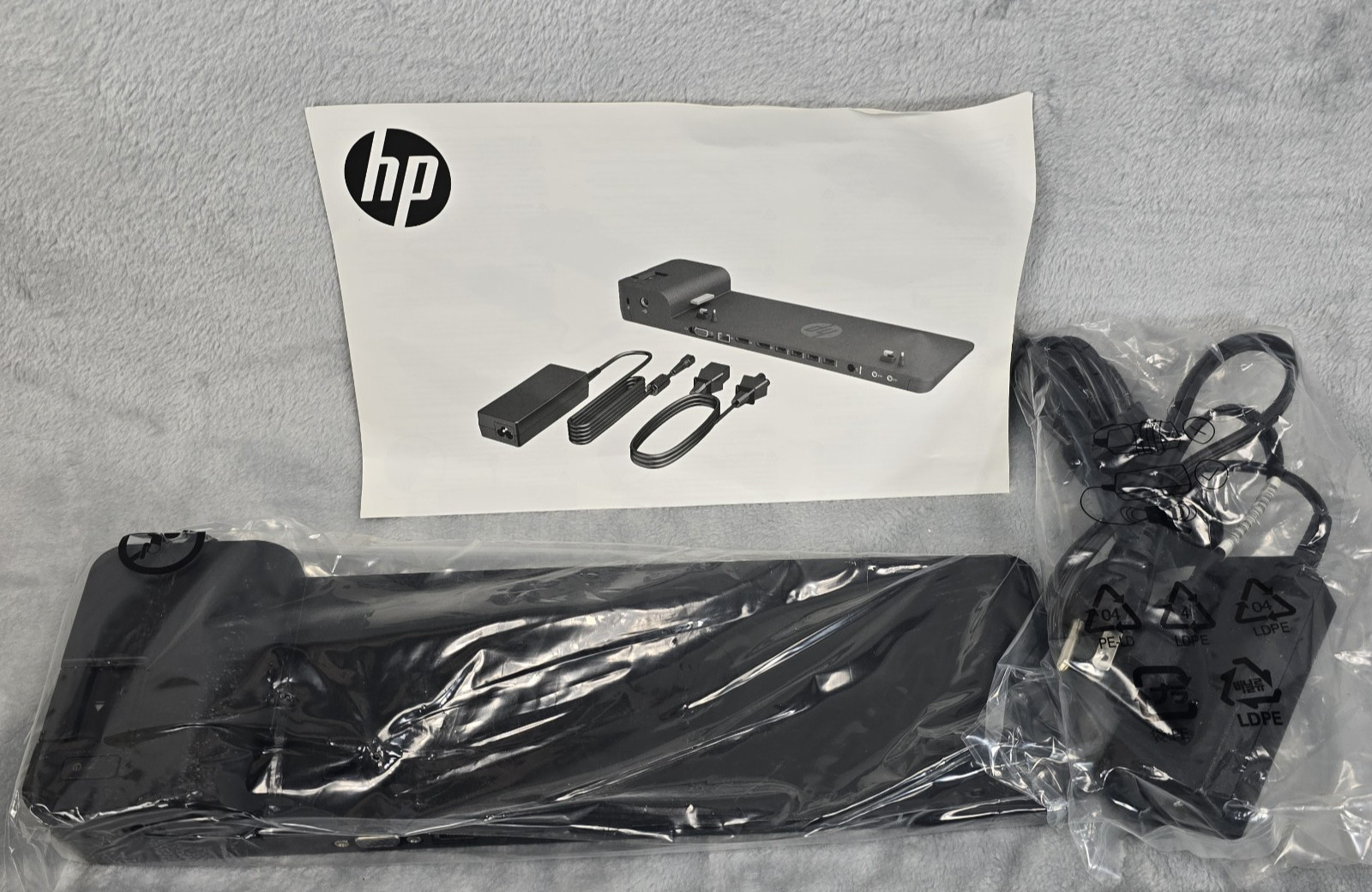 HP 2013 UltraSlim Laptop Docking Station D9Y32AA Open Box