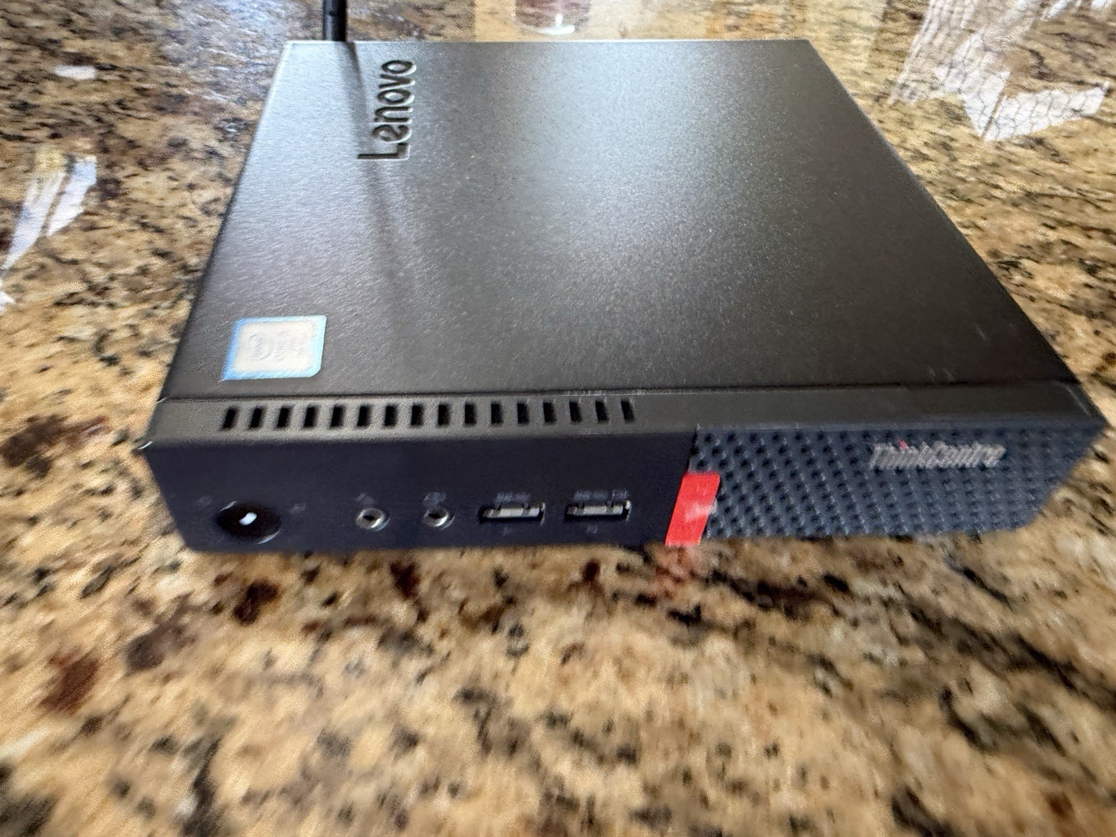 Lenovo ThinkCentre M910q Desktop Computer Intel I5-7500T, 8GB