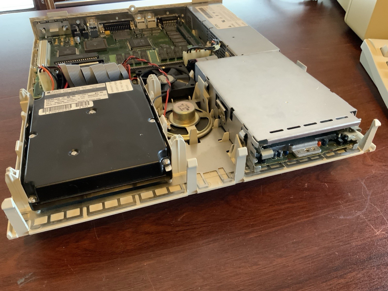Restored Apple Macintosh Performa 450: 20MB RAM 160MB HDD System 7.5.3 Recapped!