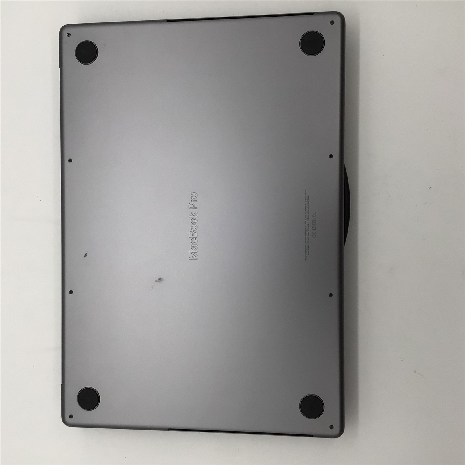 Apple A2485 Macbook Pro 16″ Apple M1 Pro/32GB RAM/1TB SSD – Mac OS: Tahoe