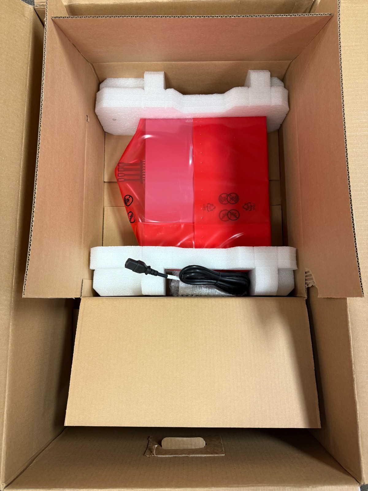 R4G55B HPE SN3600B 32Gb 24-8 8-Pt 16Gb SW SFP+ FC Switch P45391-001