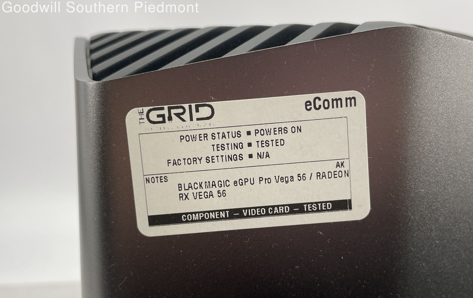 Blackmagic eGPU Pro Vega 56 AMD Radeon RX Vega 56 8GB HBM2 External GPU – Tested
