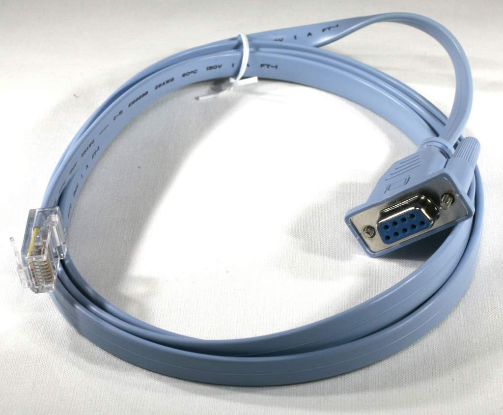 6ft Rollover Console Cable for Cisco RJ45 Male to DB9 Female 72-3383-01