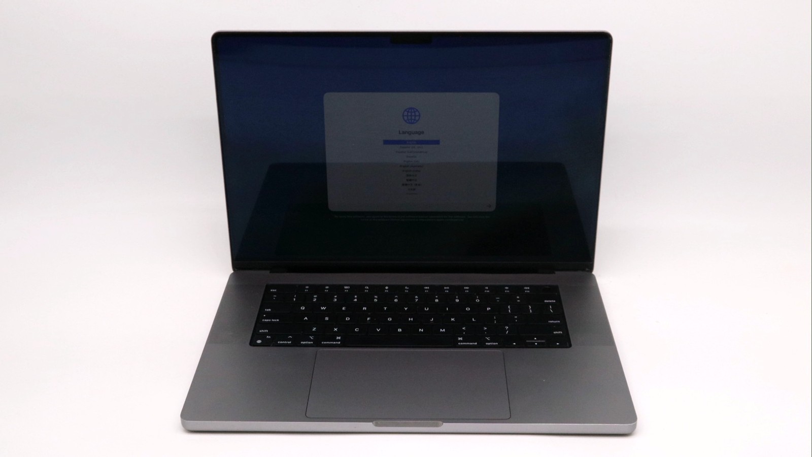 Apple Macbook Pro 16″ M1 Pro 10-Core 16GB 512GB – Good READ DESC