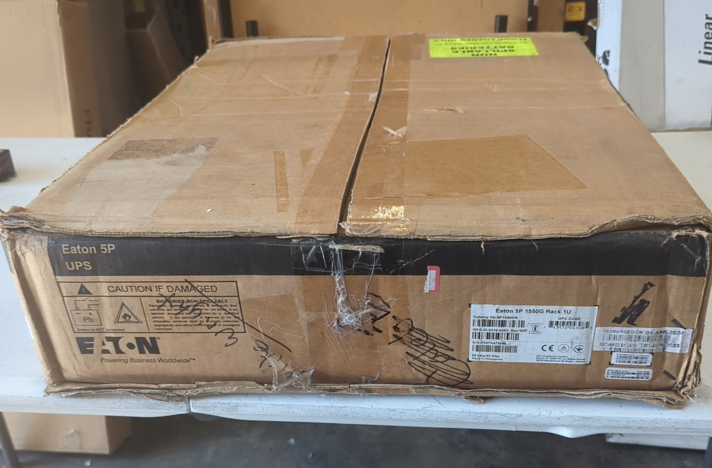 EATON 5P 1550VA 1100W 230V Line Interactive UPS w/ Rails 5P1550GR NEW 0HRS!!