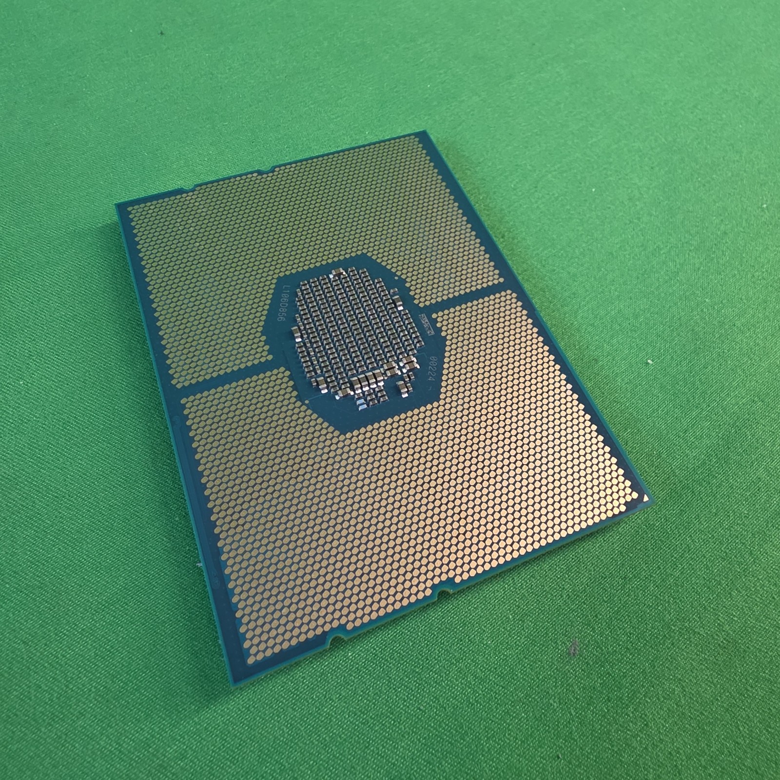 Intel SRGZG Xeon Gold 6248R 24C 3.0Ghz 35.75MB Processor