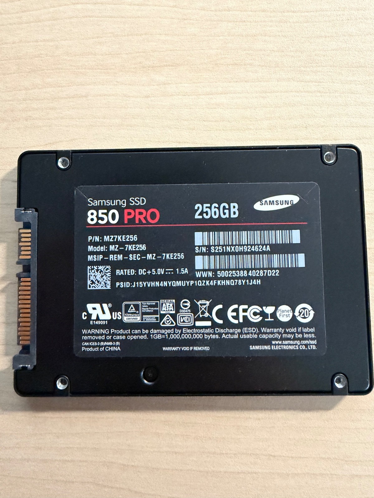 Samsung 850 PRO 256GB SSD 2.5 inch Internal Solid State Drive