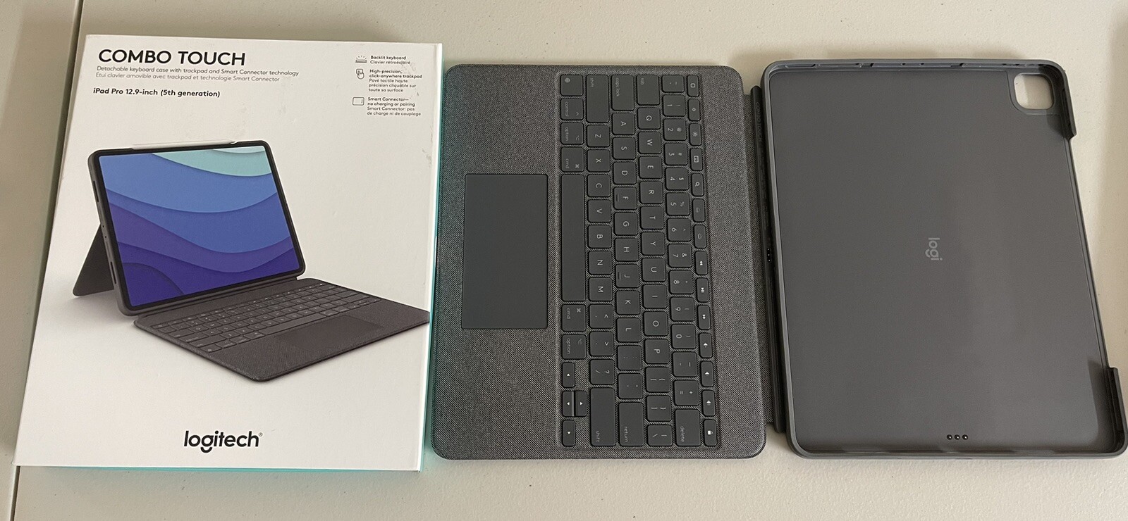 Logitech Combo Touch Keyboard Case for 12.9″ Apple iPad Pro 6th Gen. – Oxford…