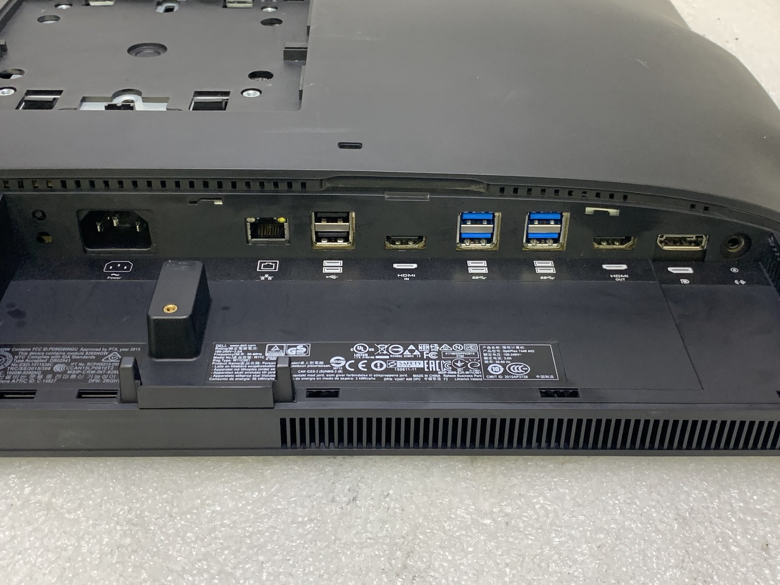Dell OptiPlex 7440 AIO 23″ Core i7-6700 3.4GHz 16GB RAM 500GB HDD NO OS No Stand