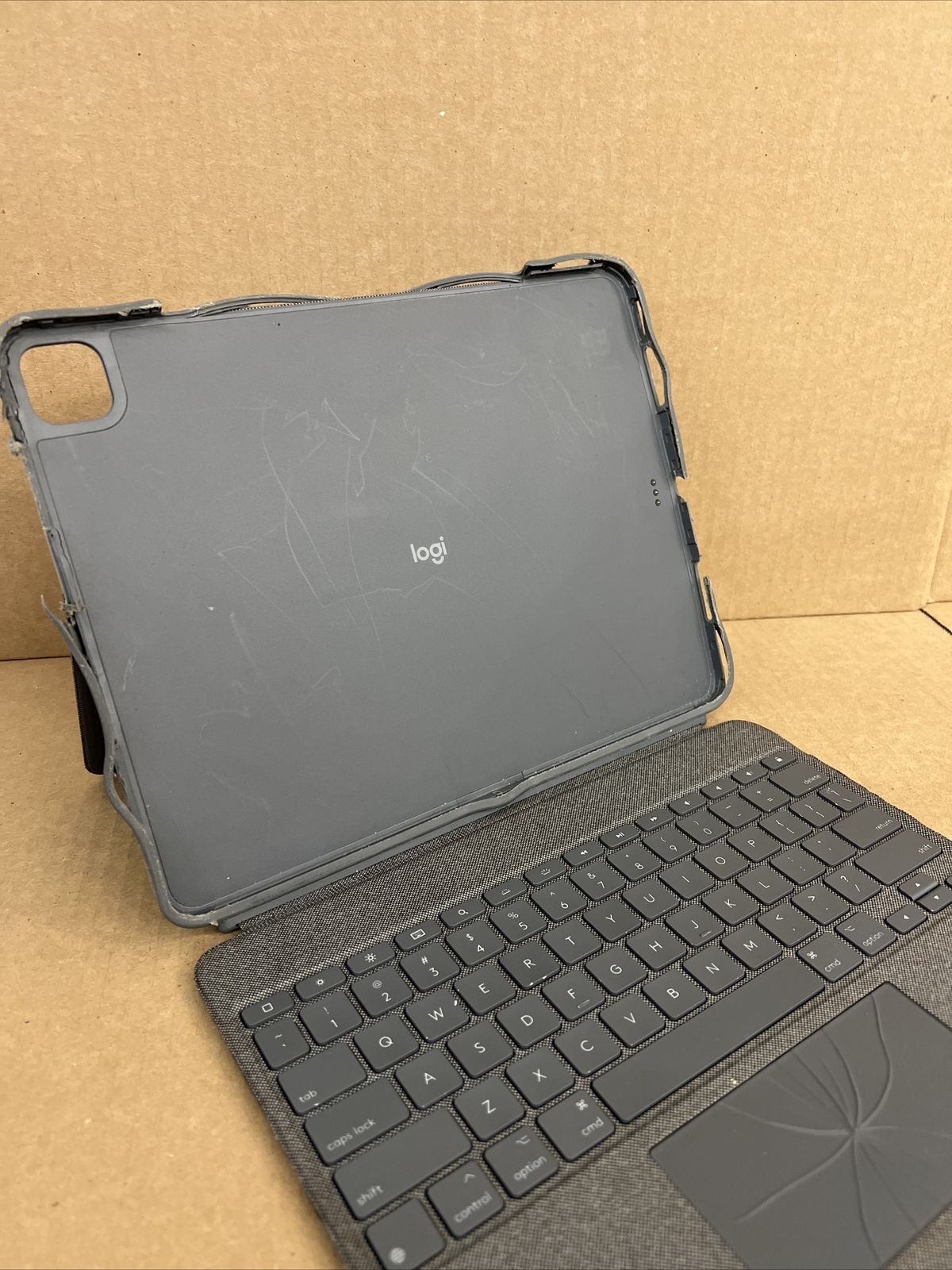 Logitech Combo Touch iPad Pro Keyboard Case for iPad Pro 12.9 5th Gen- **TORN**