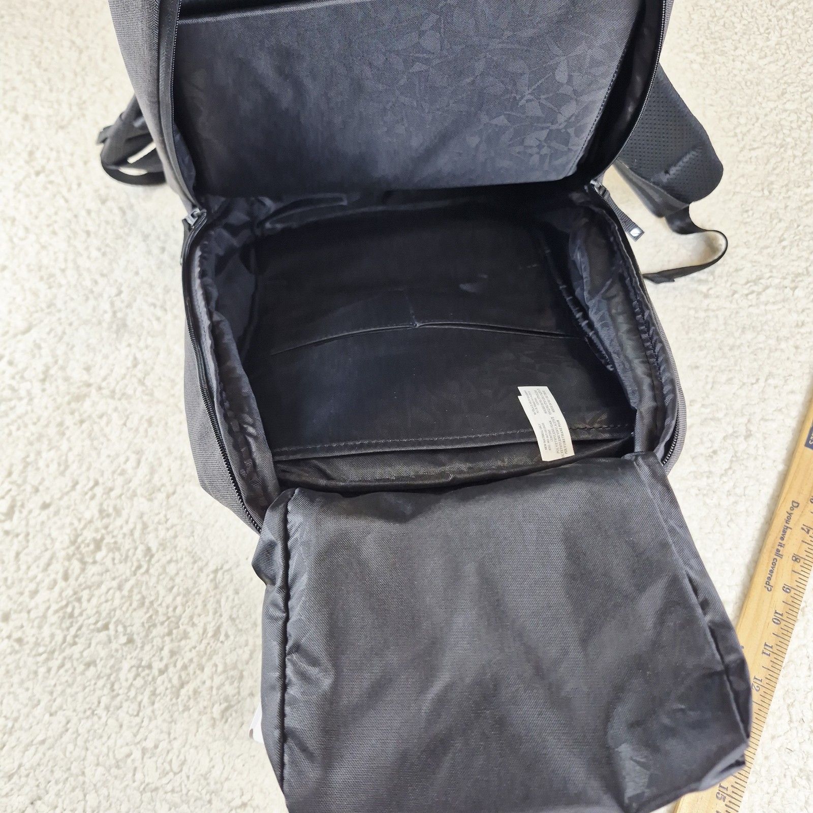 Incase ICON 16″ Backpack, Icon Lite Pack with Woolenex Black NWT