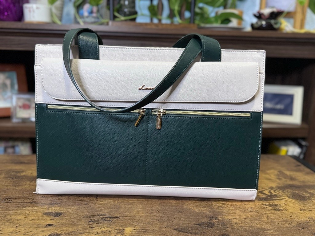 Women’s Lovevook Beige & Green Laptop Bag, One Size
