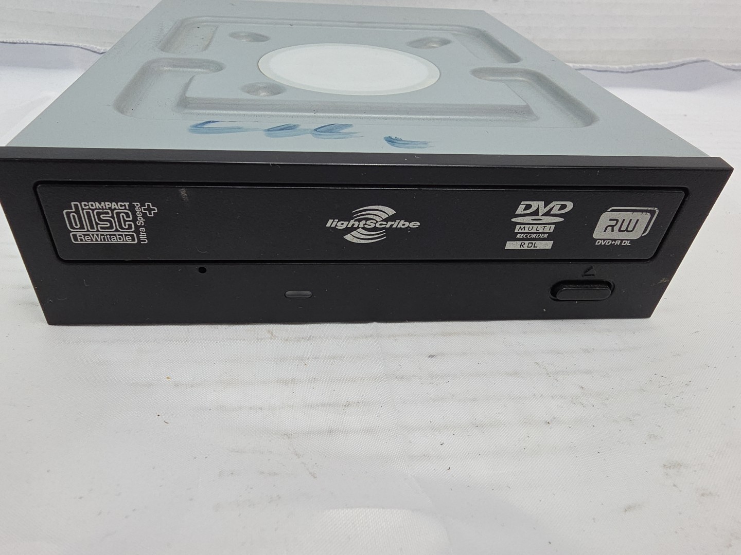 DH-16A1L DVD / CD Rewritable Drive RW Dual Layer Sata LightScribe