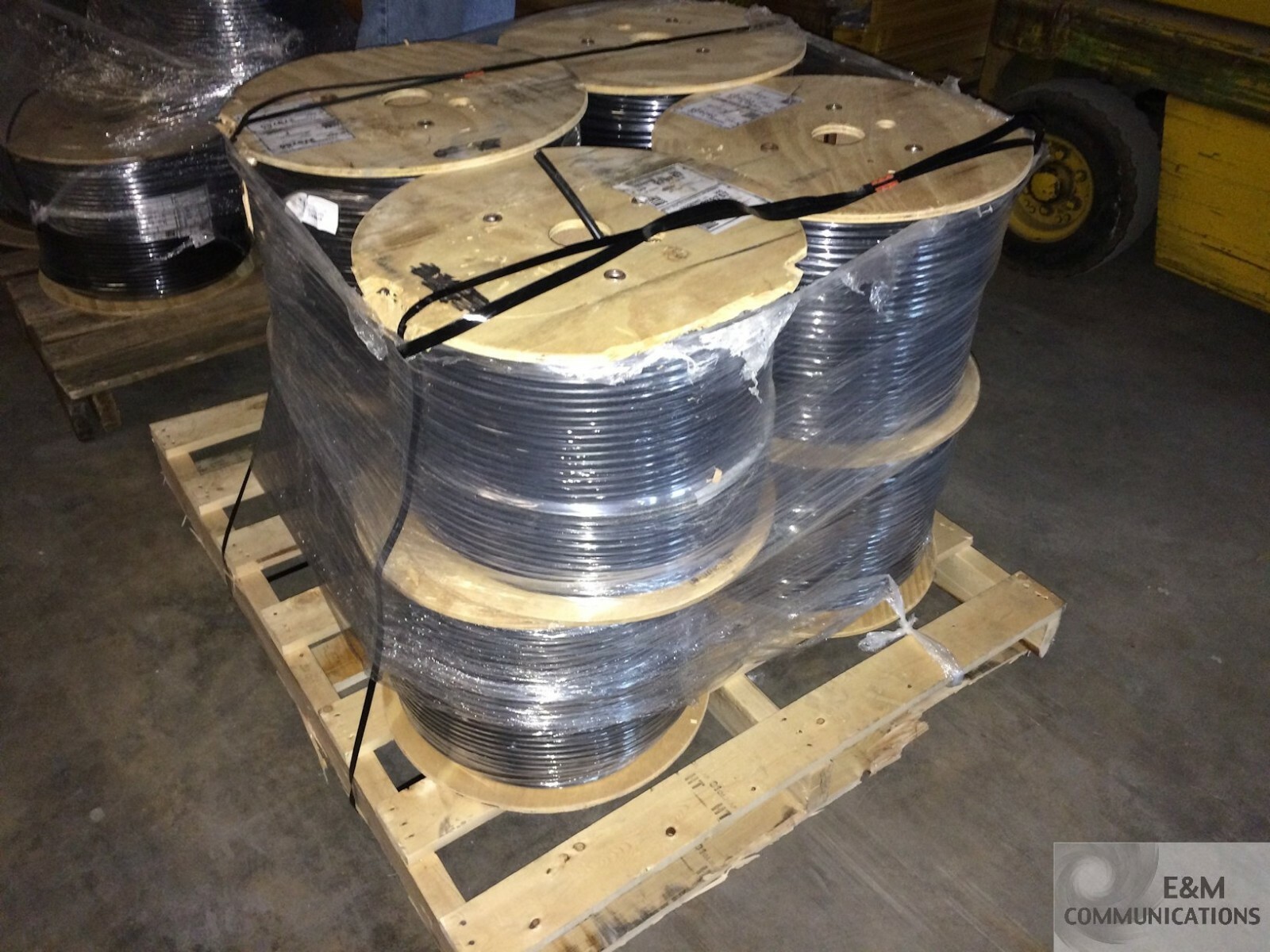 RGC213-CCA-50J RFS 1000 FT RGFLEX 5/16″ 50 OHM COAX CELLULAR CABLE SPOOL