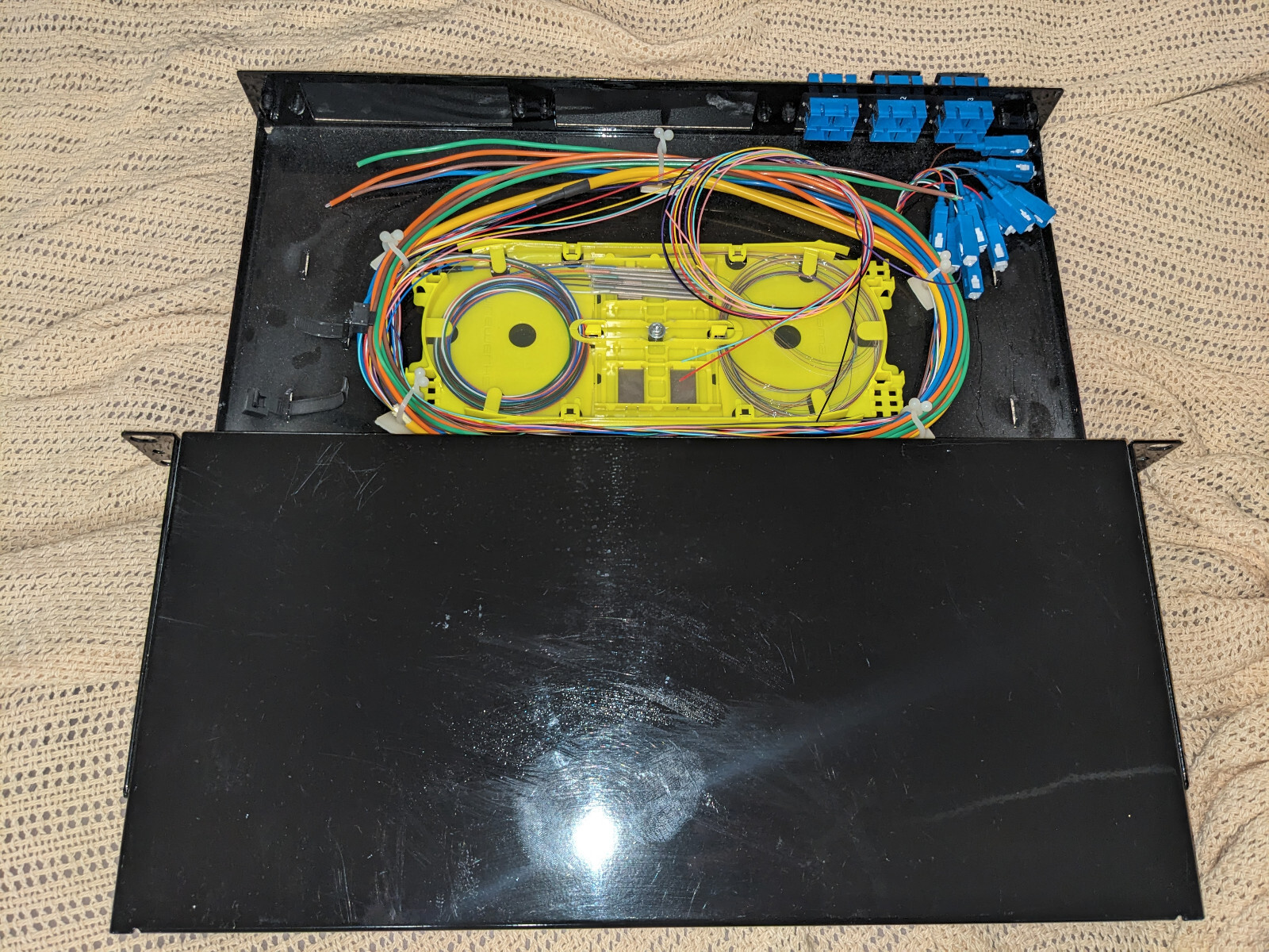 Fiber Optic Patch Panel 1U Rack Mount – See Images