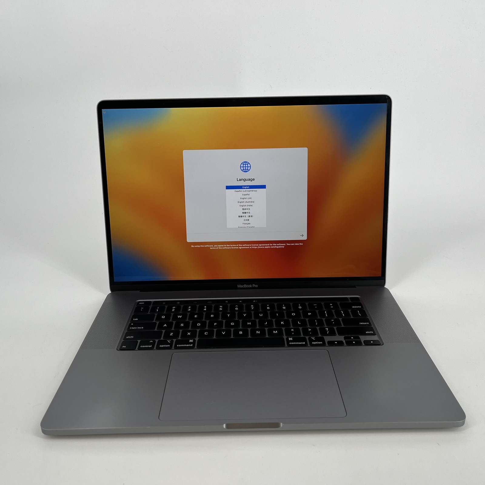 MacBook Pro 16 Touch Bar Gray 2019 2.4 GHz i9 64GB 1TB SSD Radeon Pro 5500M 8GB