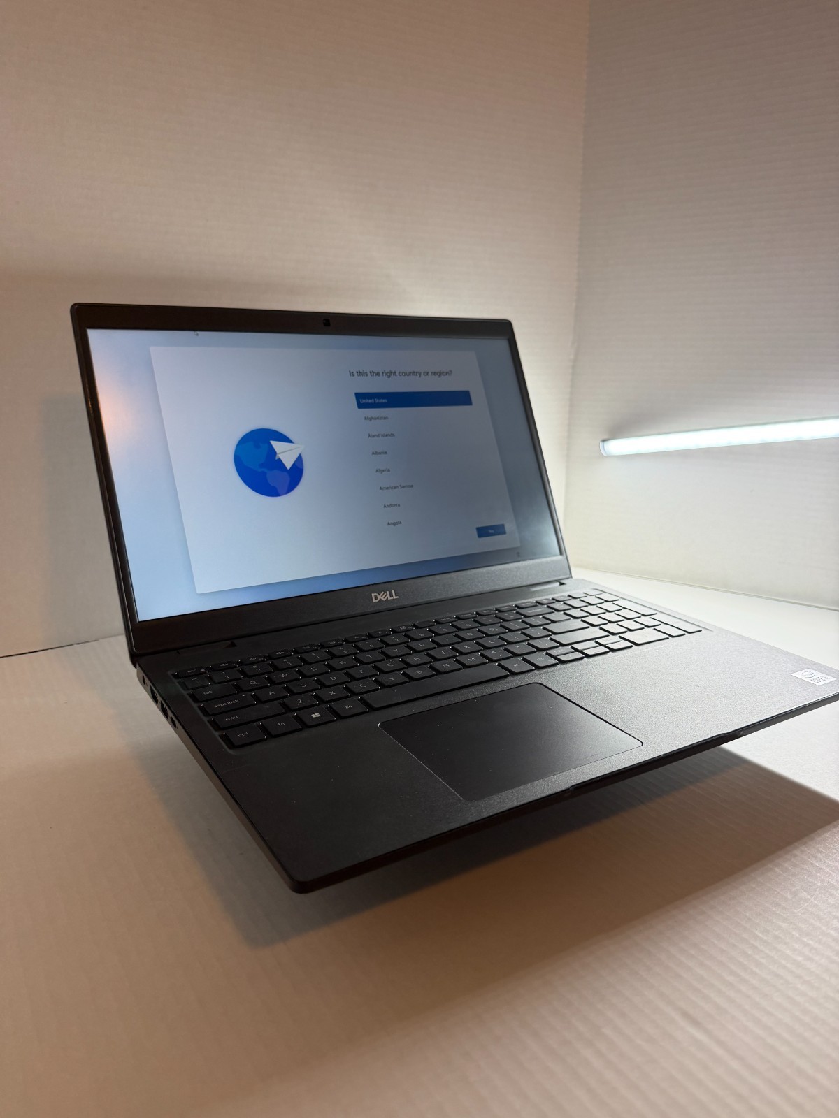 Dell Latitude 3510 Intel i5-10310U 1.7GHz 16GB RAM 500GB HDD Windows 11 – Gray