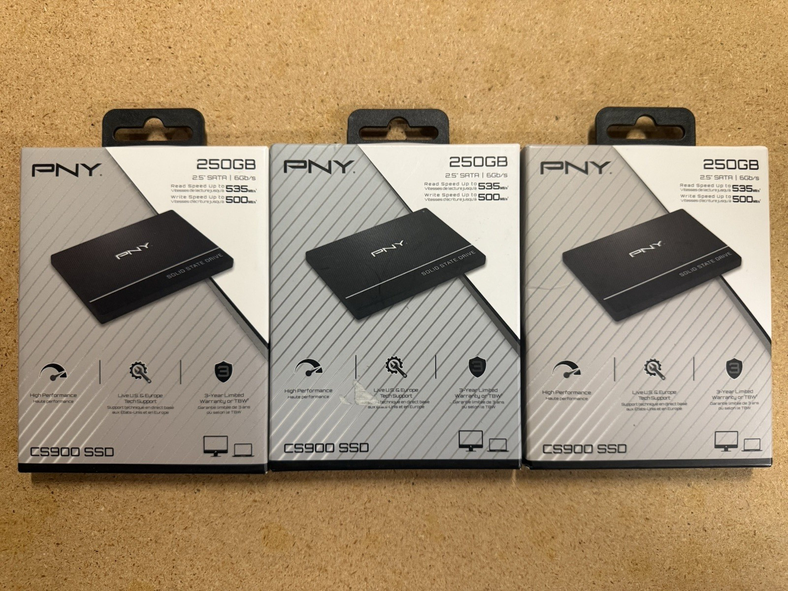 3 x PNY CS900 250GB 2.5″ SATA III SSD Solid State Drive (SSD7CS900-250-RB)