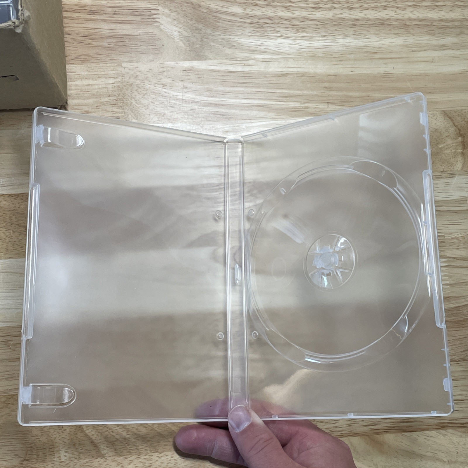 24 Piece Maxtek 14mm Single Clear Standard DVD Case with Outer Sleeve NEW