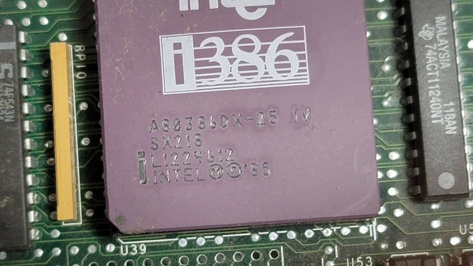 Rare Intel Data General 302 PC Personal Computer Vintage 80386DX 8MB for parts