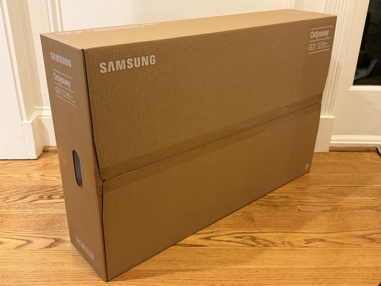 Samsung 32-Inch Odyssey G3 (G30D) 1ms 180Hz FHD Gaming Monitor LS32DG302ENXZA