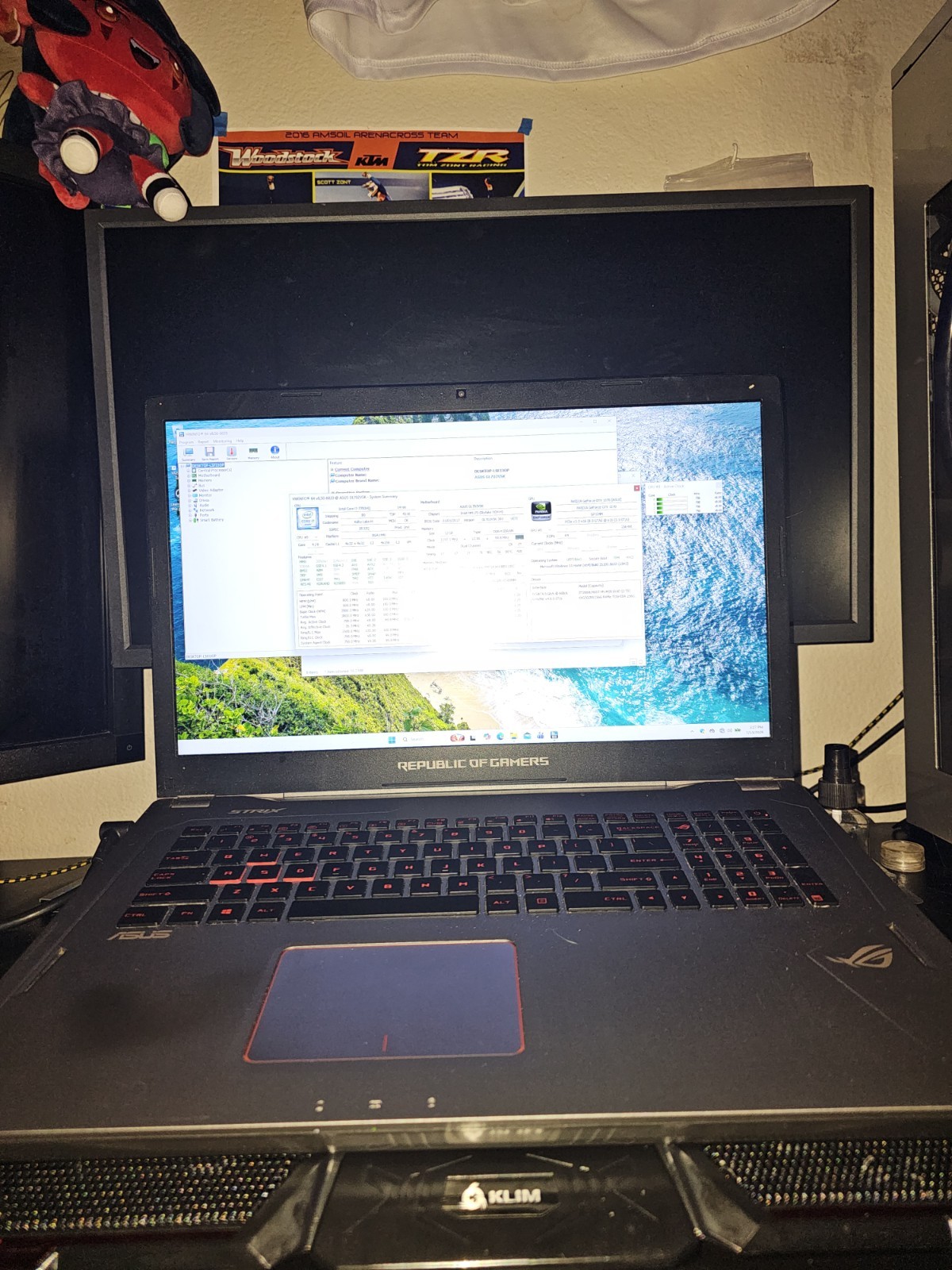 ASUS ROG Strix GL702V Gaming Laptop NVIDIA GTX 1070, Core i7 7th gen, 75Hz