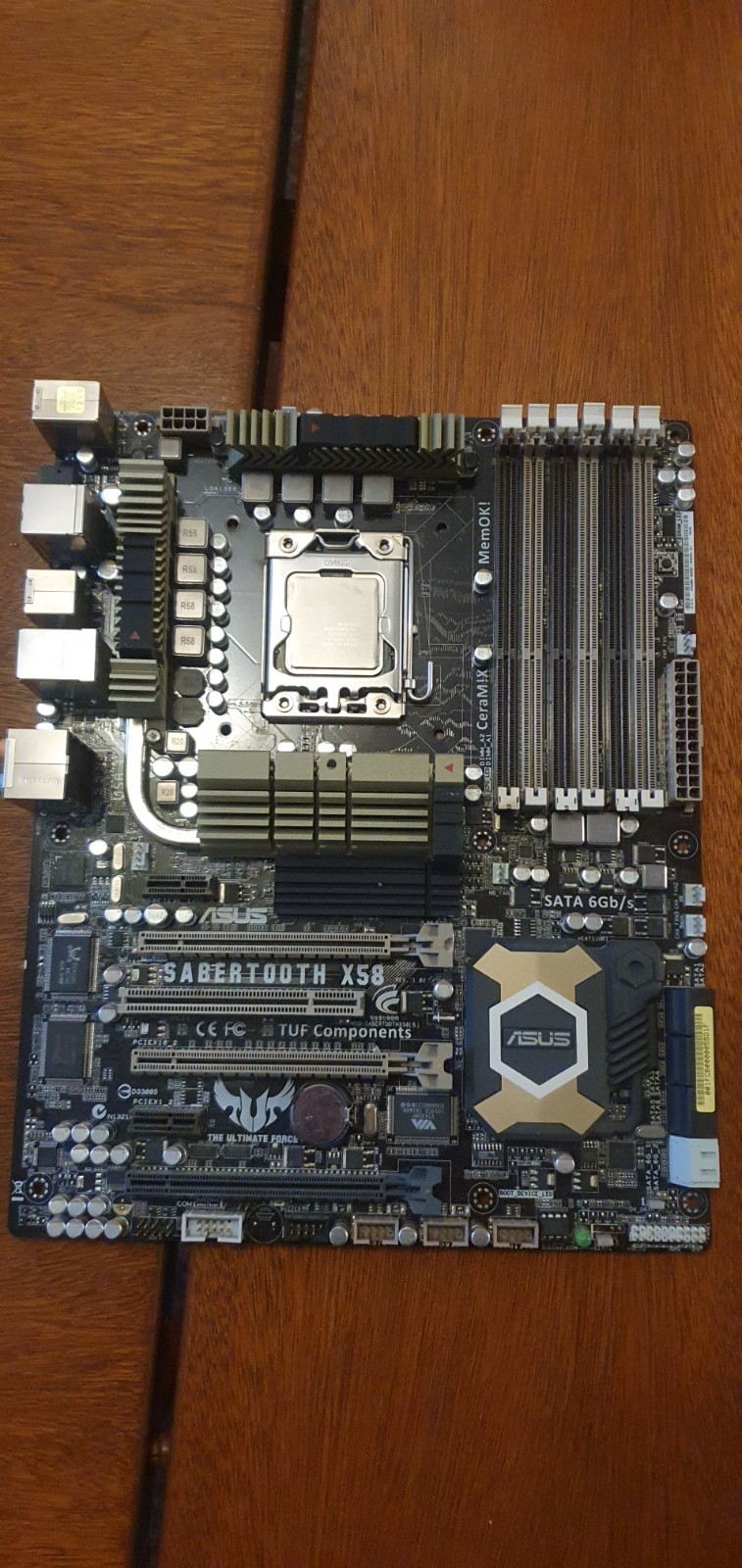 Asus Sabertooth X58 Motherboard LGA1366 socket with i7-950 3.06ghz CPU