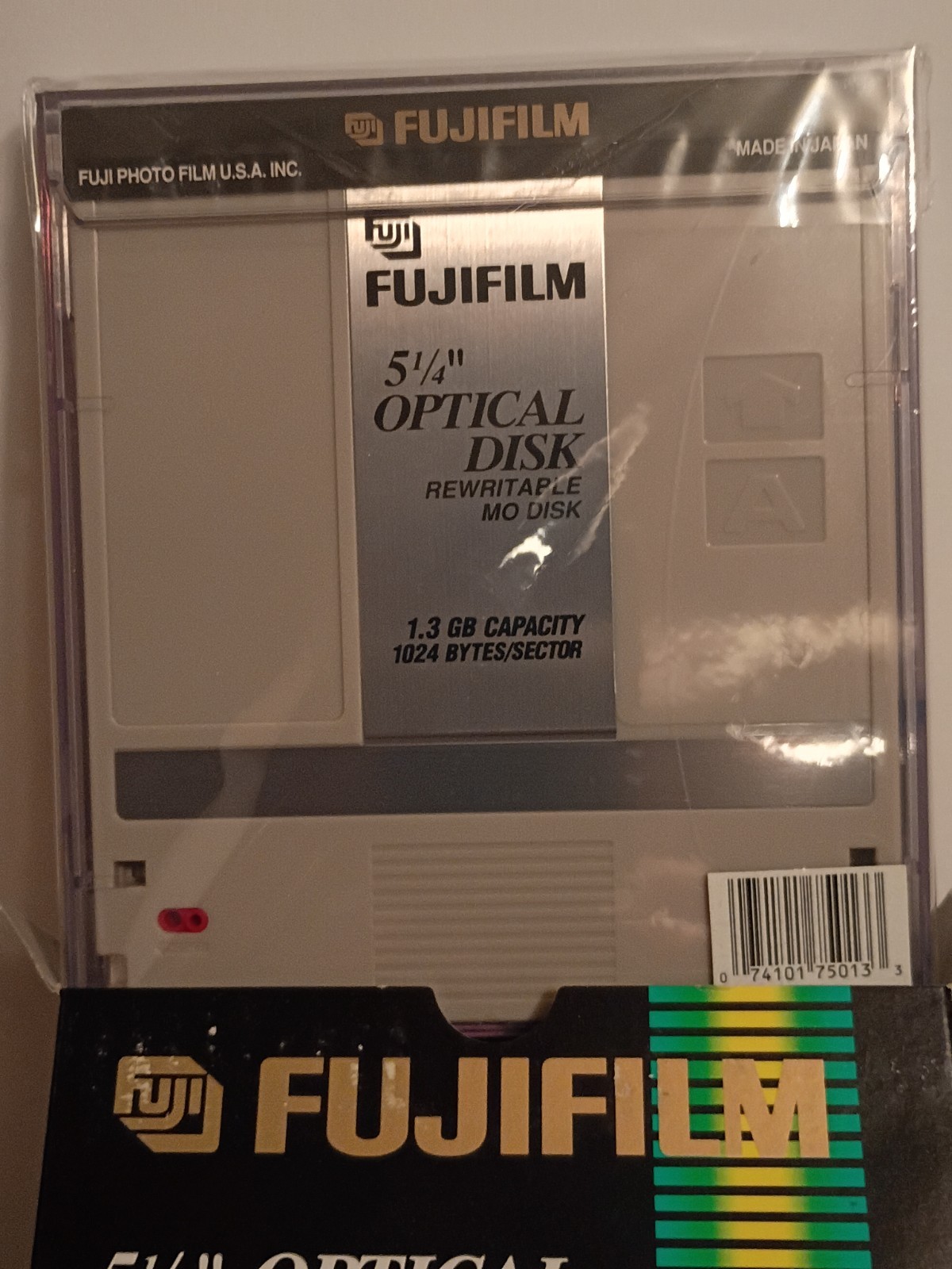 New Lot of 14 Fujifilm 5 1/4”Magneto Optical Disks Rewritable 1.3 GB