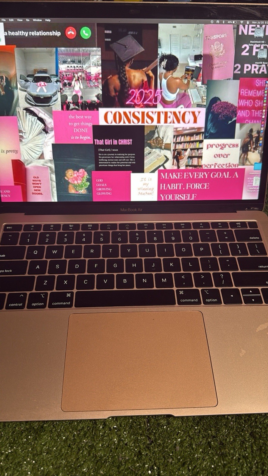 Rose Gold Apple MacBook Air 13-inch 2018 Model 128GB SSD 8GB DDR3