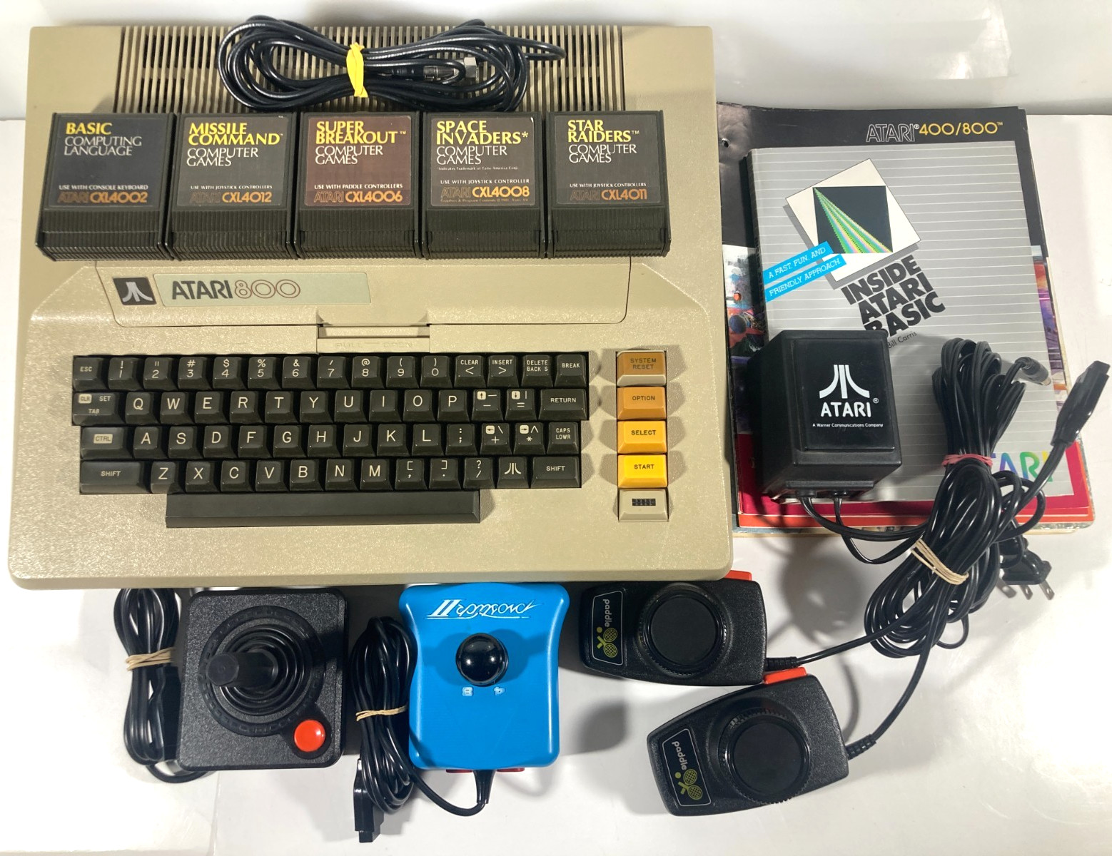 Atari 800 Computer TESTED WORKING w/Basic, 4-Games & Controllers 8-Bit 48K