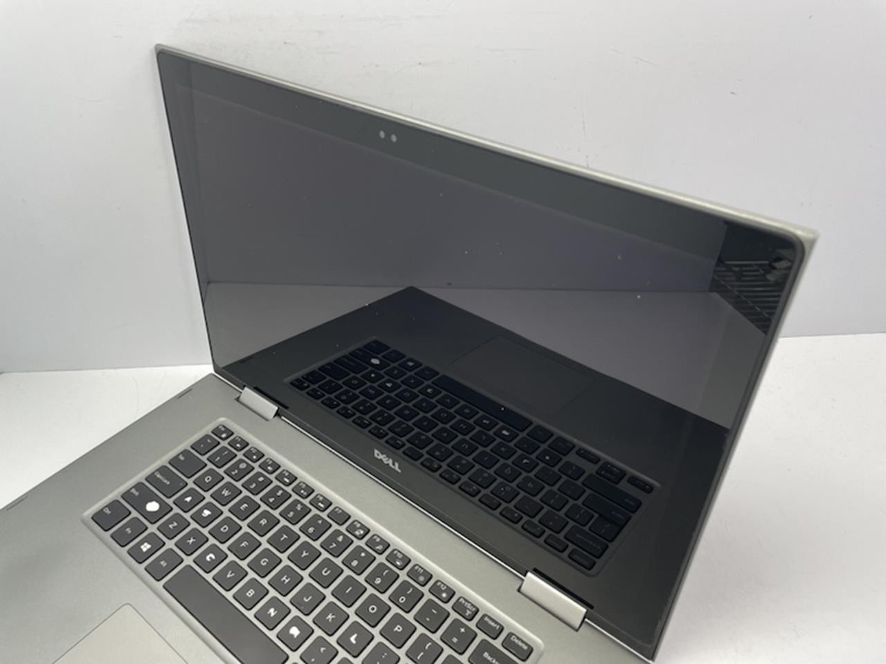 DELL INSPIRON 5579 Laptop w/ Intel Core i7-8550U 1.80 GHZ + 16 GB No HD/Battery