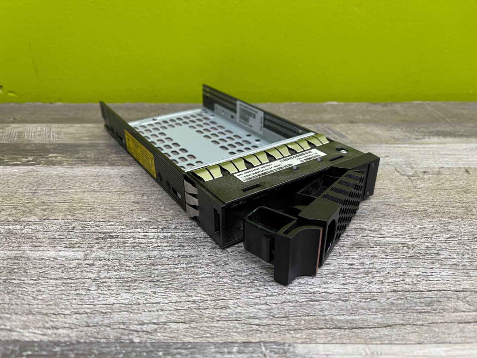 IBM 95310-06 0994927-02 Caddy 3.5” 2TB HDD Caddy 45W8286 LFF HS1235-E + Screws